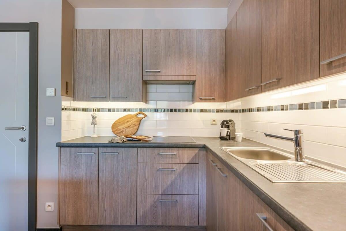 Huswell - Bright Apartment With Parking Near The Beach Бреден Екстер'єр фото